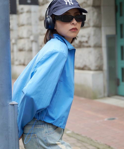 DURAS(デュラス)の「スタンドネックドロストブルゾン(ブルゾン・レディース・ブラック/ホワイト/ブルー・FREE)」の9枚目の写真