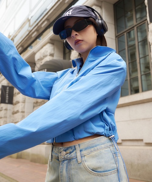 DURAS(デュラス)の「スタンドネックドロストブルゾン(ブルゾン・レディース・ブラック/ホワイト/ブルー・FREE)」の12枚目の写真