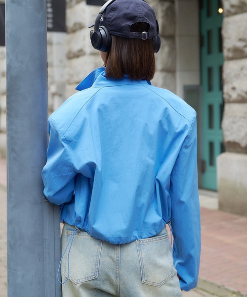 DURAS(デュラス)の「スタンドネックドロストブルゾン(ブルゾン・レディース・ブラック/ホワイト/ブルー・FREE)」の13枚目の写真