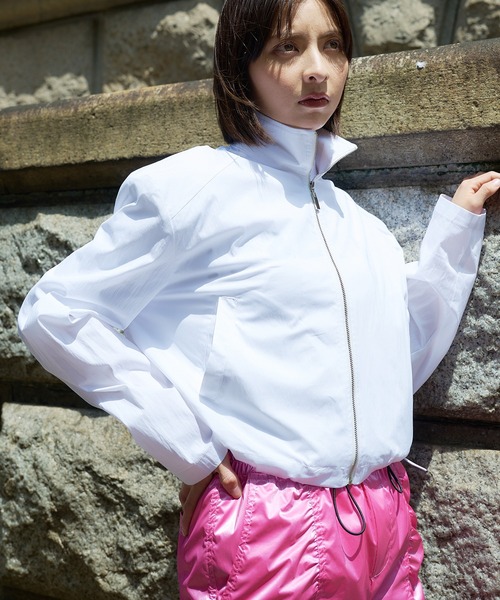 DURAS(デュラス)の「スタンドネックドロストブルゾン(ブルゾン・レディース・ブラック/ホワイト/ブルー・FREE)」の16枚目の写真