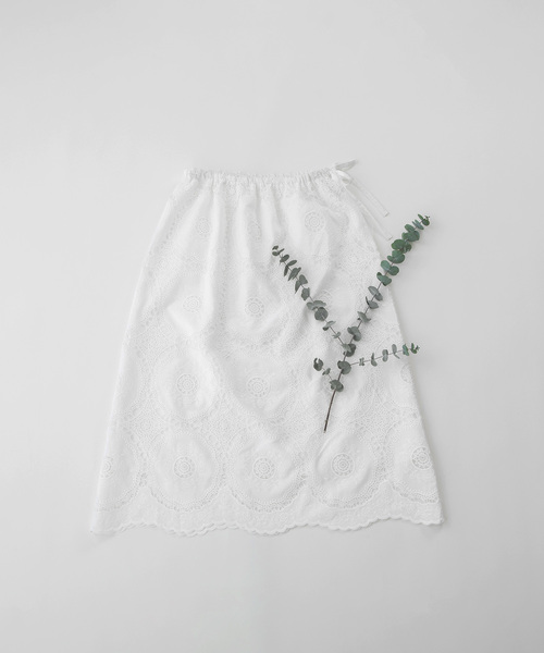 nop de nod（ノップドゥノッド）の「刺繍レーススカート（スカート・レディース・ブラック/オフホワイト・3）」の21枚目の写真