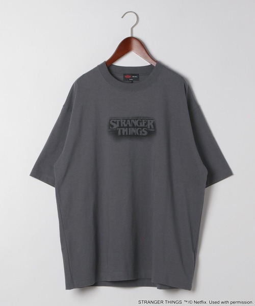 niko and...(ニコアンド)の「【STRANGER THINGS】コラボ プリントTシャツ Season 1(Tシャツ/カットソー・メンズ・アイボリー/チャコール/ブラック/ライトブルー・LARGE/MEDIUM)」の21枚目の写真