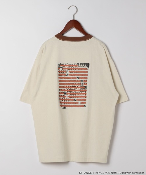 niko and...(ニコアンド)の「【STRANGER THINGS】コラボ プリントTシャツ Season 1(Tシャツ/カットソー・メンズ・アイボリー/チャコール/ブラック/ライトブルー・LARGE/MEDIUM)」の13枚目の写真