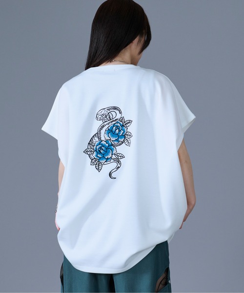 スネーク刺繍ノースリーブTシャツ（Tシャツ/カットソー）｜Ellno Loset
