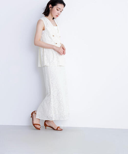 NATURAL BEAUTY BASIC（ナチュラルビューティーベーシック）の「◇メッシュレース SETUP ナロースカート（スカート・レディース・ダークブラウン/オフホワイト/ブラック・SMALL/MEDIUM）」の2枚目の写真