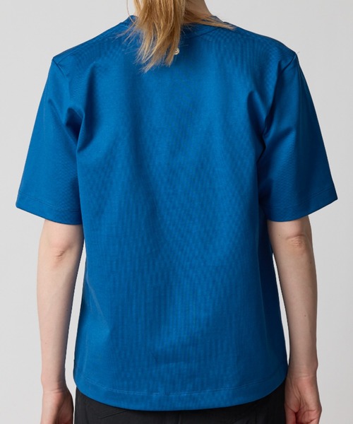 CINOH(チノ)の「COTTON JERSEY COMPACT T-SHIRT(Tシャツ/カットソー・レディース・ブルー/ブラック/ホワイト・36/38)」の12枚目の写真