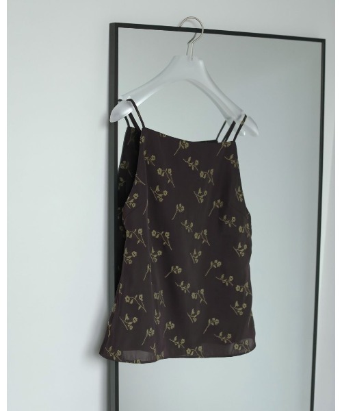 anuke（アンヌーク）の「anuke Flower Jacquard Tops 62510430（キャミソール・レディース・ネイビー/ブラウン・FREE）」の7枚目の写真