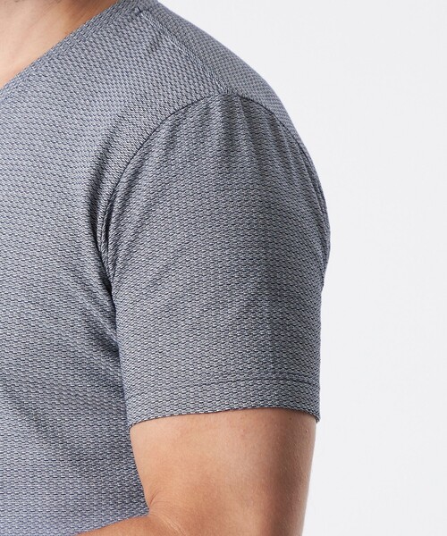 EPOCA UOMO(エポカウォモ)の「グラデーションカットソー(Tシャツ/カットソー・メンズ・ホワイト系その他/ネイビー・46/48)」の8枚目の写真