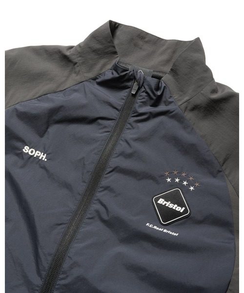 F.C.Real Bristol(エフシーレアルブリストル)の「WARM-UP JACKET(ブルゾン・メンズ・オフホワイト/セージグリーン/ブラック・X-LARGE/LARGE/MEDIUM/SMALL/XX-LARGE)」の12枚目の写真