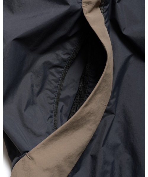 F.C.Real Bristol(エフシーレアルブリストル)の「WARM-UP JACKET(ブルゾン・メンズ・オフホワイト/セージグリーン/ブラック・X-LARGE/LARGE/MEDIUM/SMALL/XX-LARGE)」の14枚目の写真