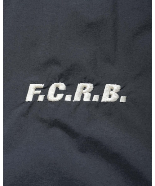 F.C.Real Bristol(エフシーレアルブリストル)の「WARM-UP JACKET(ブルゾン・メンズ・オフホワイト/セージグリーン/ブラック・X-LARGE/LARGE/MEDIUM/SMALL/XX-LARGE)」の15枚目の写真