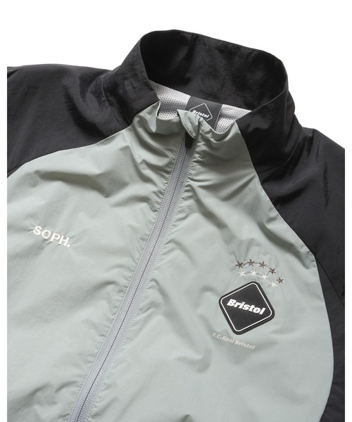 F.C.Real Bristol(エフシーレアルブリストル)の「WARM-UP JACKET(ブルゾン・メンズ・オフホワイト/セージグリーン/ブラック・X-LARGE/LARGE/MEDIUM/SMALL/XX-LARGE)」の19枚目の写真