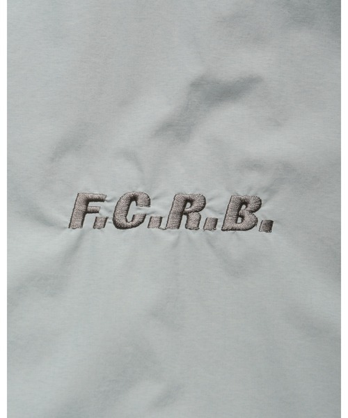 F.C.Real Bristol(エフシーレアルブリストル)の「WARM-UP JACKET(ブルゾン・メンズ・オフホワイト/セージグリーン/ブラック・X-LARGE/LARGE/MEDIUM/SMALL/XX-LARGE)」の22枚目の写真