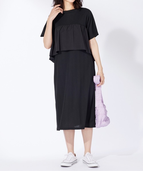 BELLUNA PLUS(ベルーナ)の「胸元フリルデザインワンピース(ワンピース・レディース・ネイビー/ブラック・MEDIUM/LARGE/X-LARGE)」の7枚目の写真