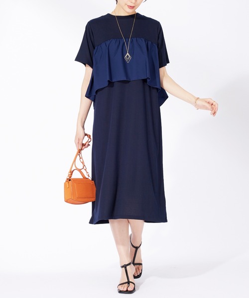 BELLUNA PLUS(ベルーナ)の「胸元フリルデザインワンピース(ワンピース・レディース・ネイビー/ブラック・MEDIUM/LARGE/X-LARGE)」の14枚目の写真