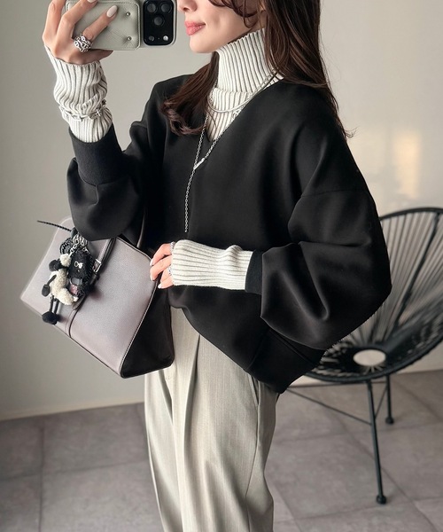 Emma Taylor(エマテイラー)の「【ネックが選べる】ダンボールコクーンフォルムプルオーバー(Tシャツ/カットソー・レディース・ブラック/ライトベージュ/MD.Gray/ブラック系その他/ベージュ系その他/グレー系その他・FREE)」の21枚目の写真