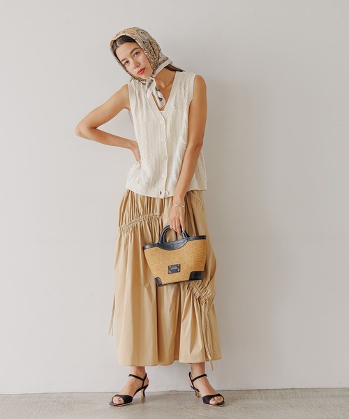 BAYFLOW（ベイフロー）の「[撥水機能素材]ランダムギャザーフレアスカート（スカート・レディース・キャメル/ブラック・FREE）」の15枚目の写真