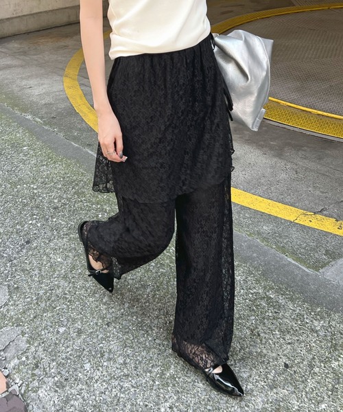 Futier land（フューティアランド）の「ラップスカートレイヤードレースパンツ（その他パンツ・レディース・アイボリー/ブラック・FREE）」の8枚目の写真