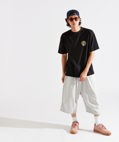 PARIS SAINT-GERMAIN(パリサンジェルマン)の「【Paris Saint-Germain / パリ・サン=ジェルマン】 JP CAMO EMBREM TEE(Tシャツ/カットソー・メンズ・ブラック/ホワイト・MEDIUM/SMALL/X-LARGE/LARGE)」の10枚目の写真