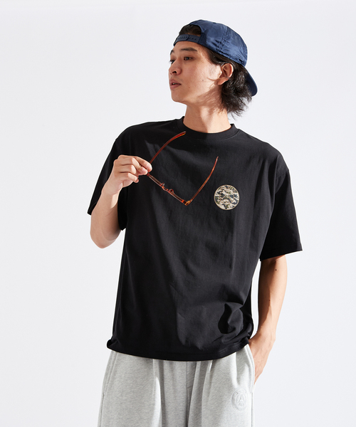 PARIS SAINT-GERMAIN(パリサンジェルマン)の「【Paris Saint-Germain / パリ・サン=ジェルマン】 JP CAMO EMBREM TEE(Tシャツ/カットソー・メンズ・ブラック/ホワイト・MEDIUM/SMALL/X-LARGE/LARGE)」の15枚目の写真