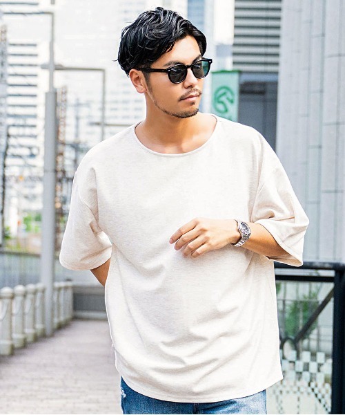 SILVER BULLET(シルバーバレット)の「『CavariA/キャバリア』ボートネック半袖TEE(Tシャツ/カットソー・メンズ・ベージュ/グレー/ブラック・L/M)」の3枚目の写真