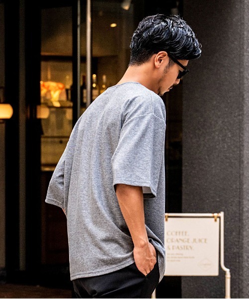SILVER BULLET(シルバーバレット)の「『CavariA/キャバリア』ボートネック半袖TEE(Tシャツ/カットソー・メンズ・ベージュ/グレー/ブラック・L/M)」の7枚目の写真