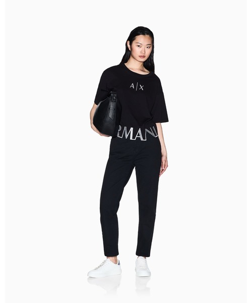 ARMANI EXCHANGE(アルマーニエクスチェンジ)の「【A|X アルマーニ エクスチェンジ】カッティングロゴ 半袖クルーネックTシャツ/CROPPED(Tシャツ/カットソー・レディース・ブラック・MEDIUM/SMALL/LARGE/X-LARGE/X-SMALL)」の4枚目の写真