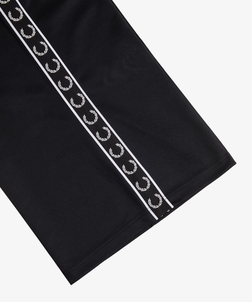 FRED PERRY（フレッドペリー）の「Taped Track Pants／フレッドペリートラックパンツ（その他パンツ・レディース・ブラック・8/10）」の10枚目の写真