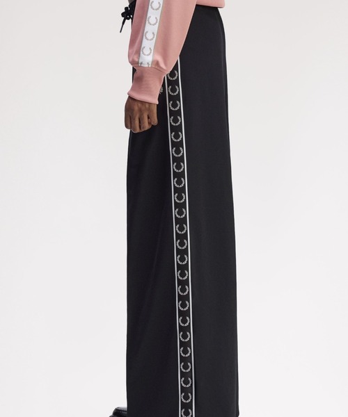 FRED PERRY（フレッドペリー）の「Taped Track Pants／フレッドペリートラックパンツ（その他パンツ・レディース・ブラック・8/10）」の6枚目の写真