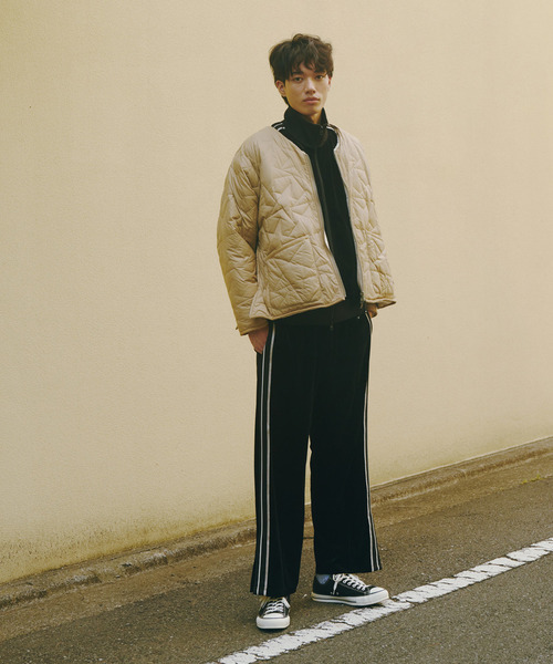 TAION(タイオン)の「【TAION】MILITARY STAR★ QUILTING & BOA REVERSIBLE JACKET(UNISEX)(ダウンジャケット/コート・レディース・ブラック/ベージュ/オリーブ・MEDIUM/SMALL)」の12枚目の写真