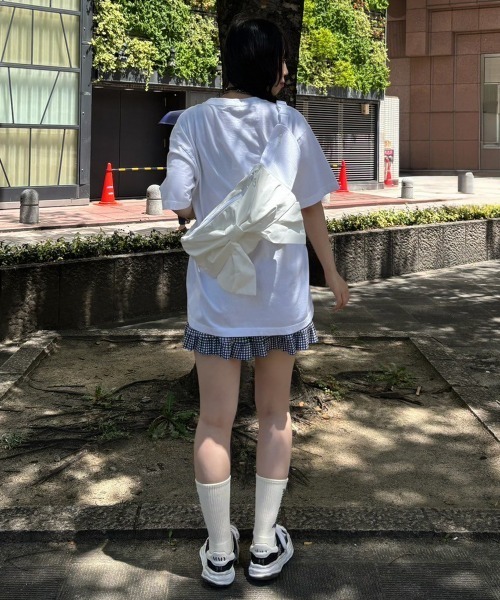 Candy Stripper（キャンディストリッパー）の「BIG RIBBON ボディバッグ（ボディバッグ/ウエストポーチ・レディース・オフホワイト/ブラック・FREE）」の14枚目の写真