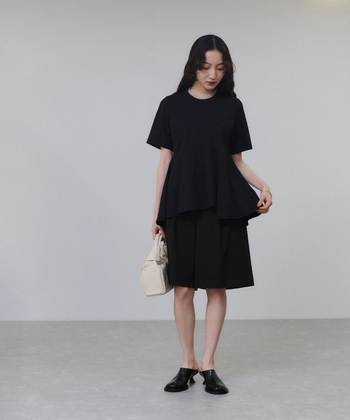 ADAM ET ROPE'(アダムエロペ)の「【サステナブル】ソリッド&ストライプハーフパンツ(その他パンツ・レディース・ブラック/ブラウン系その他・36/38)」の15枚目の写真