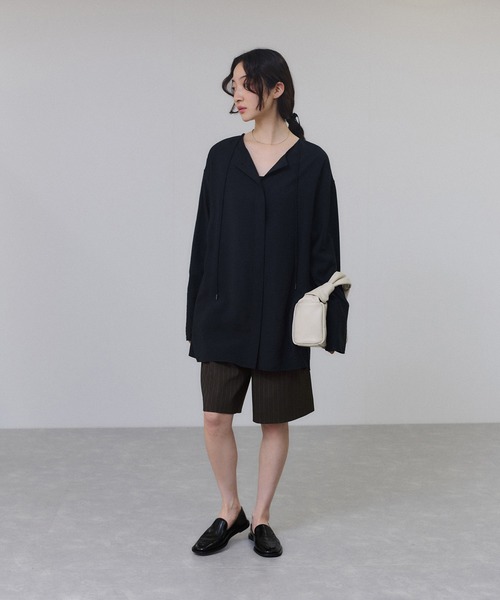 ADAM ET ROPE'(アダムエロペ)の「【サステナブル】ソリッド&ストライプハーフパンツ(その他パンツ・レディース・ブラック/ブラウン系その他・36/38)」の17枚目の写真