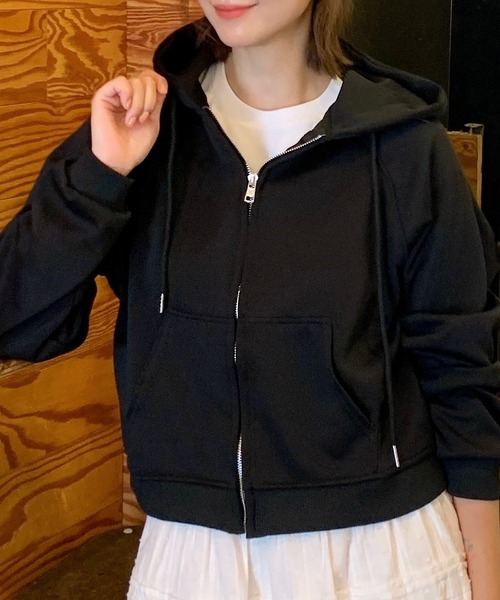 Teem Store(チームストア)の「ショート丈ジップパーカー(パーカー・レディース・ライトグレー/グレー/アイボリー/ブラック/ネイビー・M/L)」の1枚目の写真
