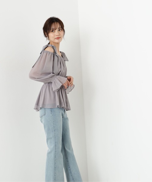 PROPORTION BODY DRESSING(プロポーションボディドレッシング)の「ショルダーリボンシャーリングブラウス / 1215210500(シャツ/ブラウス・レディース・ブラック/グレー/ブラウン/グレー系その他・MEDIUM/SMALL)」の16枚目の写真