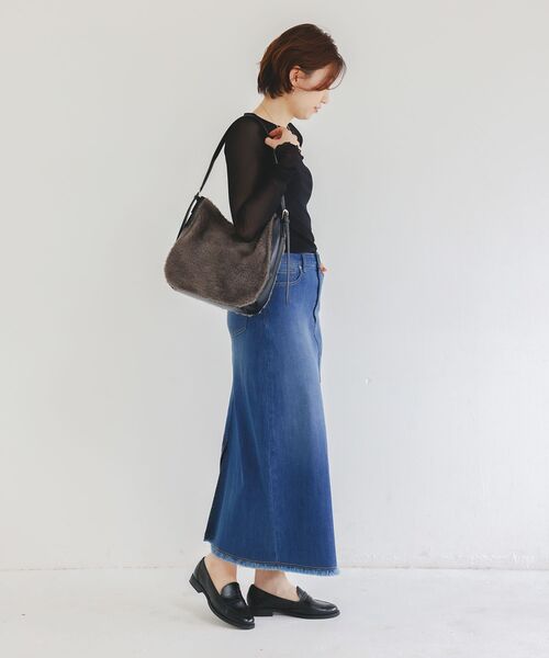 le.coeur blanc（ルクールブラン）の「ボアコンビワンショルダーバッグ（トートバッグ・レディース・ベージュ/チャコールグレー・FREE）」の11枚目の写真