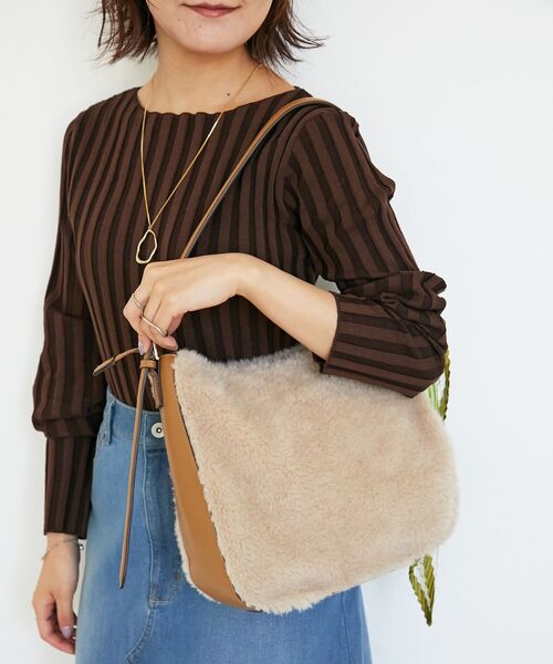 le.coeur blanc（ルクールブラン）の「ボアコンビワンショルダーバッグ（トートバッグ・レディース・ベージュ/チャコールグレー・FREE）」の15枚目の写真