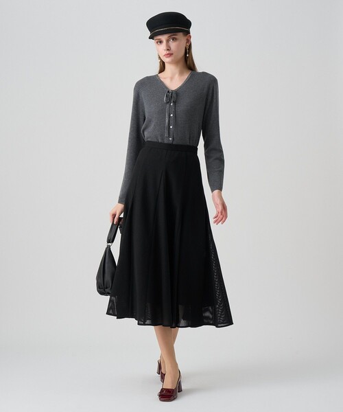 ANAYI(アナイ)の「【セットアップ対応商品】ハードカラミマチフレア スカート(スカート・レディース・トップグレー/ブラック・38/36/34)」の17枚目の写真