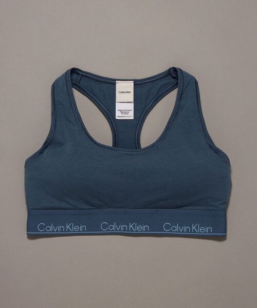 Calvin Klein（カルバン・クライン）の「Icon Cotton ライトリー ラインド ブラレット（ブラジャー・レディース・ピンク/ダークブルー・L/M/S）」の17枚目の写真