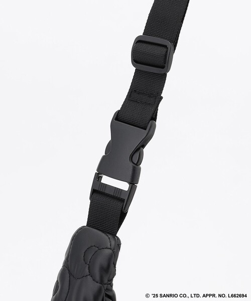 ANY（エニィ）の「【ハローキティ×ANY】キルトショルダーバッグ（ショルダーバッグ・レディース・ブラック系・F）」の2枚目の写真