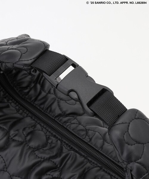 ANY（エニィ）の「【ハローキティ×ANY】キルトショルダーバッグ（ショルダーバッグ・レディース・ブラック系・F）」の4枚目の写真