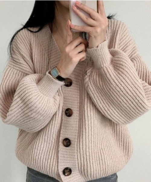 cammie(キャミー)の「フロントボタンリブ編みニットカーディガン(カーディガン/ボレロ・レディース・アイボリー/グレー/ブラウン・FREE)」の10枚目の写真