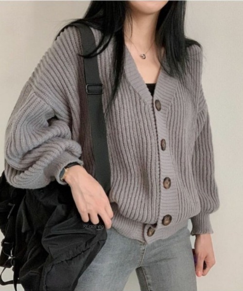 cammie(キャミー)の「フロントボタンリブ編みニットカーディガン(カーディガン/ボレロ・レディース・アイボリー/グレー/ブラウン・FREE)」の11枚目の写真