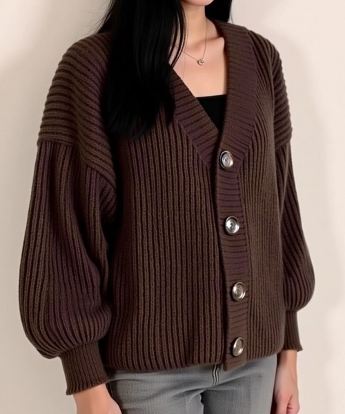 cammie(キャミー)の「フロントボタンリブ編みニットカーディガン(カーディガン/ボレロ・レディース・アイボリー/グレー/ブラウン・FREE)」の18枚目の写真