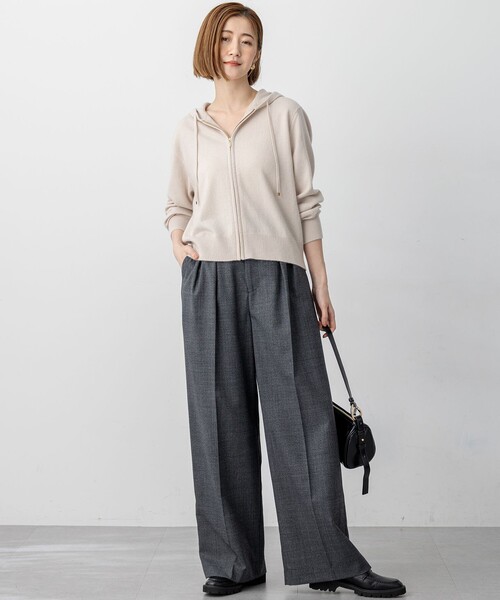 23区 L(ニジュウサンクオオキイサイズ)の「ピュアカシミヤ ジップアップ ニット パーカー(パーカー・レディース・ブルー系/ライトグレー系・44/46)」の3枚目の写真
