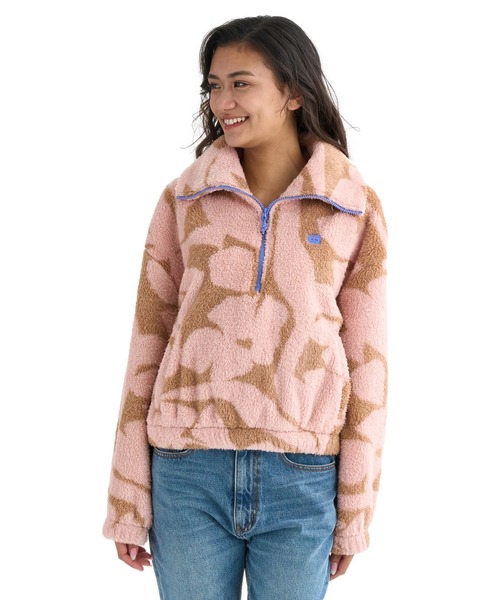 BILLABONG(ビラボン)の「BILLABONG レディース 24B483504-BARRA HALF ZIP FLC スウェットジャケット 【2025年秋冬モデル】/ビラボン総柄ハーフジップフリーストップス(その他アウター・レディース・ミント/ピンク系その他・MEDIUM)」の2枚目の写真