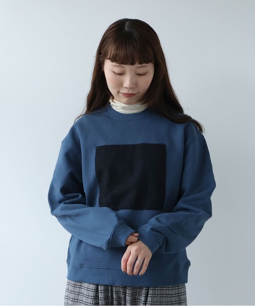 bulle de savon（ビュルデサボン）の「△クロスステッチレース スウェット（スウェット・レディース・グレー/ネイビー・FREE）」の2枚目の写真