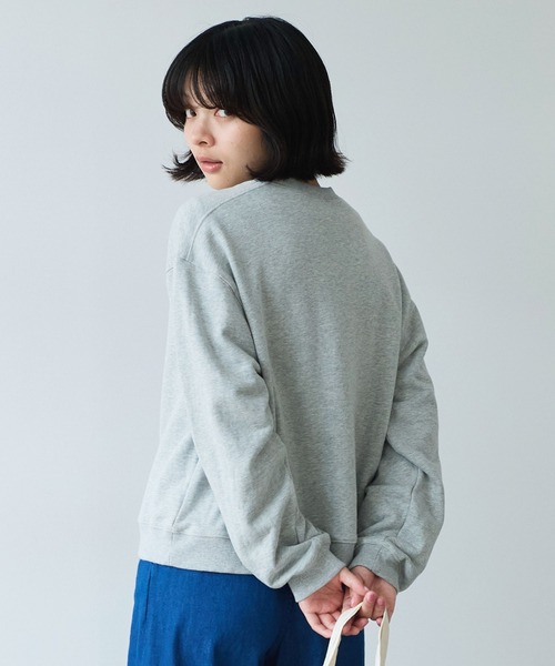 bulle de savon（ビュルデサボン）の「△クロスステッチレース スウェット（スウェット・レディース・グレー/ネイビー・FREE）」の5枚目の写真