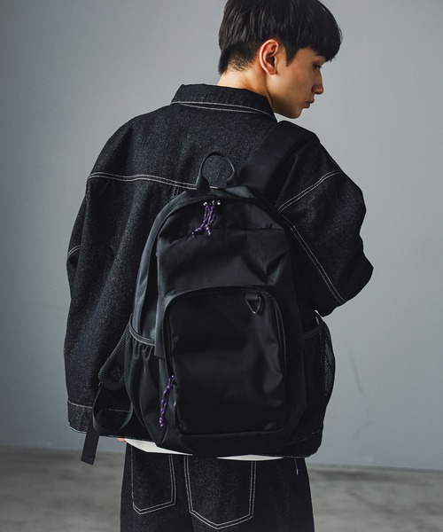 LAKOLE(ラコレ)の「オックスディバック / 577465(バックパック/リュック・メンズ・ブラック・FREE)」の1枚目の写真