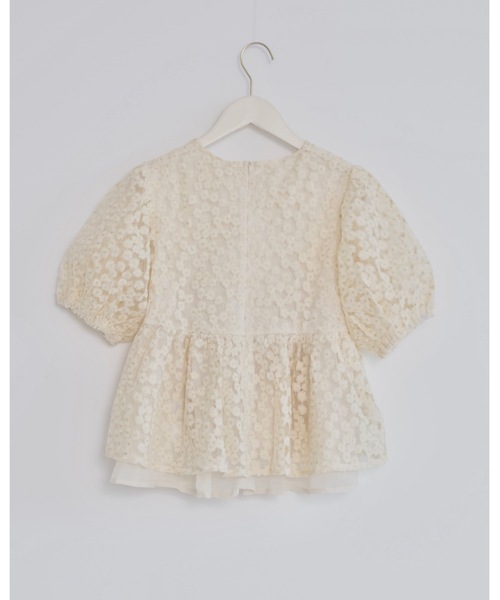 JUMELLE(ジュメロ)の「フラワー刺繍ペプラムトップス(Tシャツ/カットソー・レディース・ベージュ・FREE)」の18枚目の写真